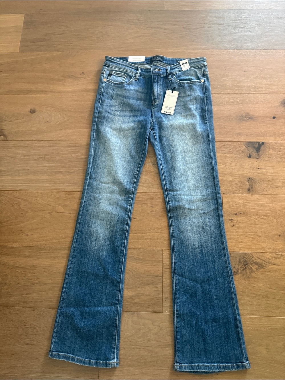 Judy Blue Classic Bootcut Women Jeans in Medium Blue, 13/31, BWT